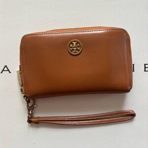 Tory Burch Robinson Continental Wallet